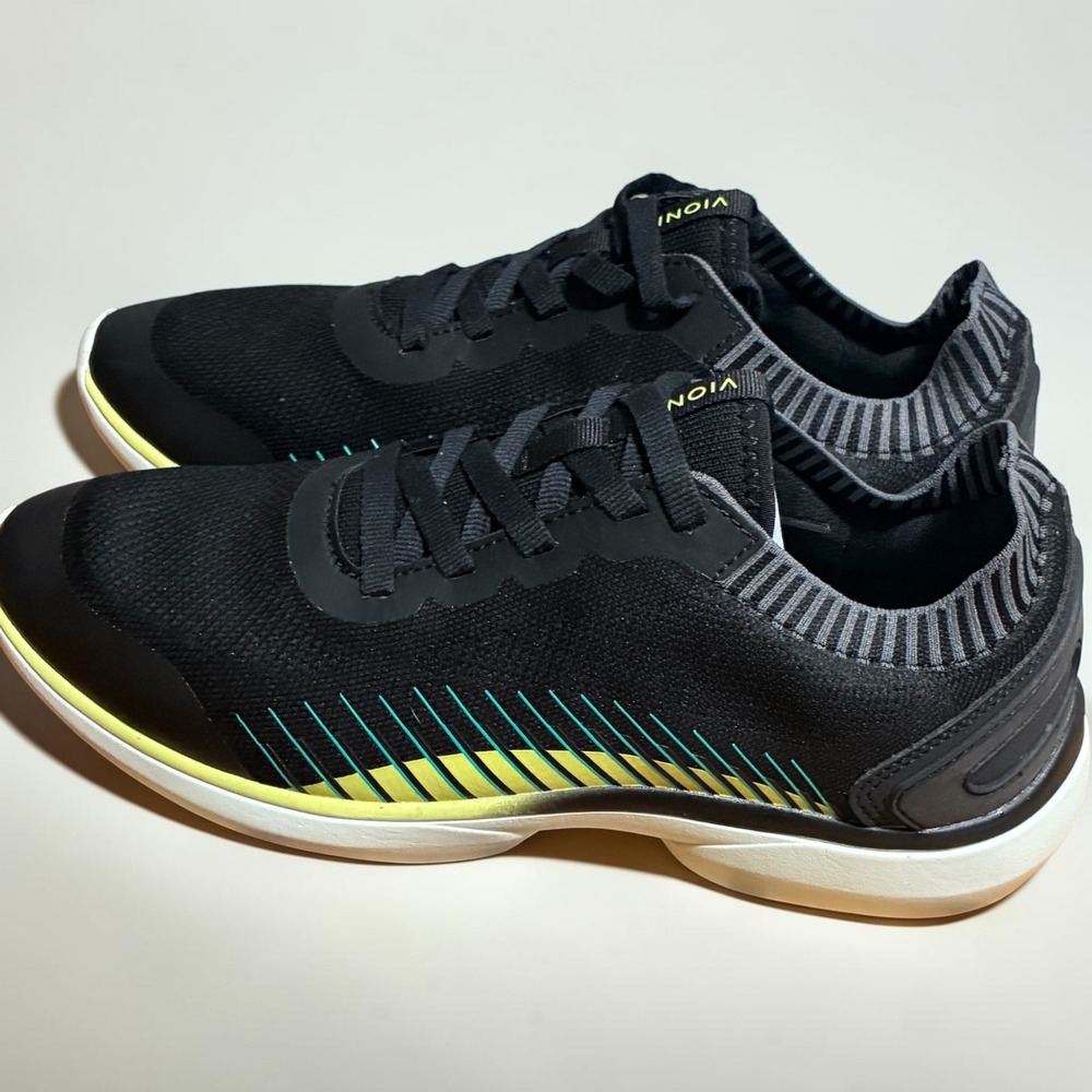 Vionic Embolden Black Knit Orthotic Walking Sneakers Women 8